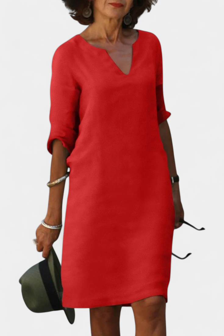 Vestido Elowen con escote en V y mangas tres cuartos