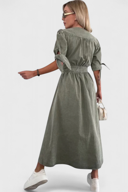 Vestido Midi Adelina de Denim con Botones y Escote en V