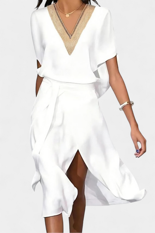 Vestido Effie White Cruzado con Escote Cut-Out y Abertura Frontal